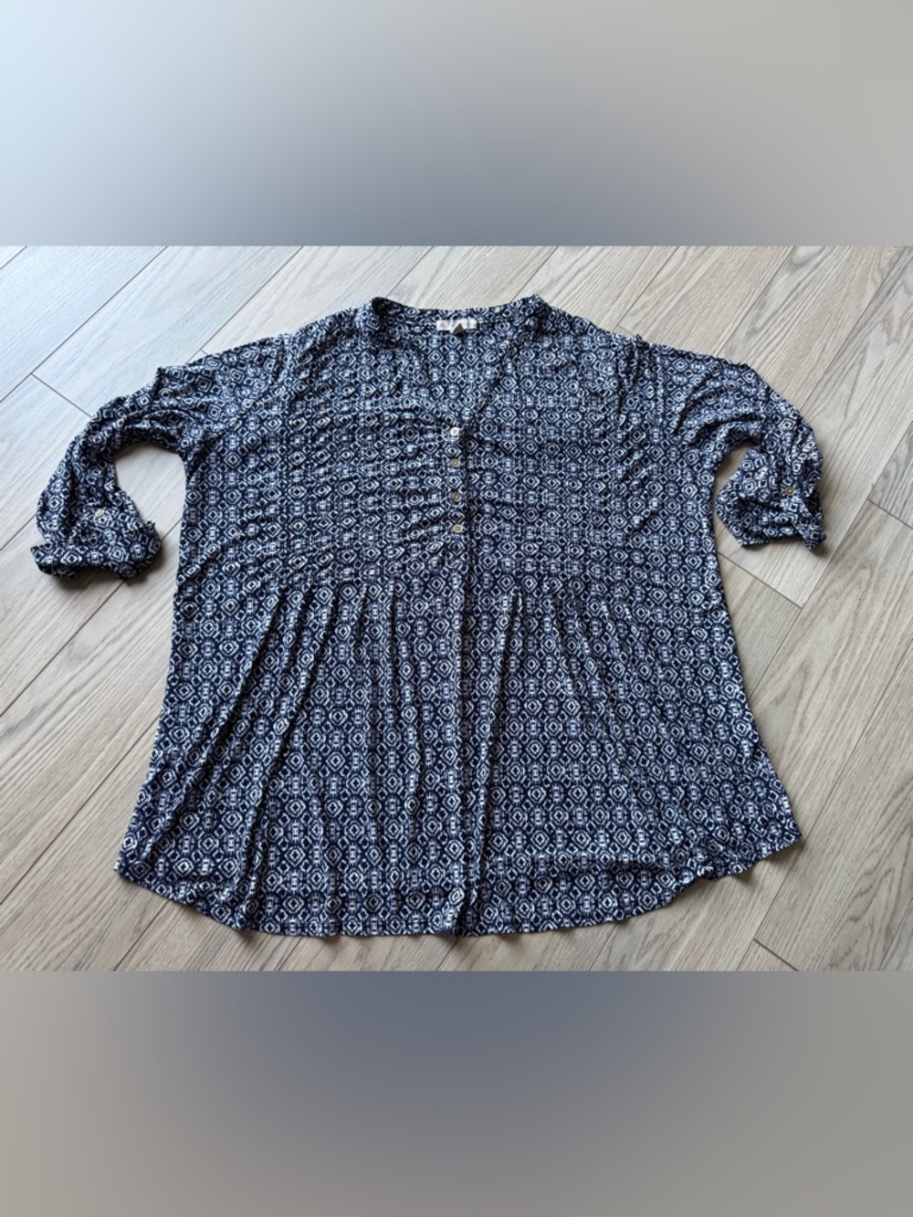 Dress Barn Navy Patterned Button-Front Tunic